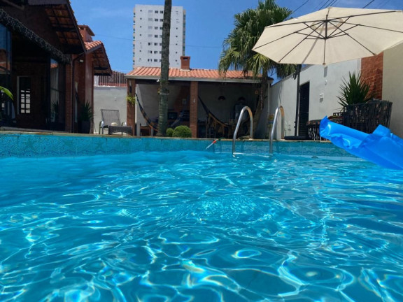Imagem Casa com 3 Quartos à Venda, 220 m² em Balneário Flórida - Praia Grande Imagem Casa com 3 Quartos à Venda, 220 m² em Balneário Flórida - Praia Grande