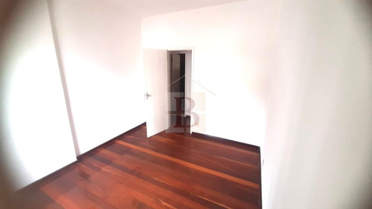 Imagem Imóvel com 2 Quartos para Alugar, 120 m² em Icaraí - Niterói Imagem Imóvel com 2 Quartos para Alugar, 120 m² em Icaraí - Niterói