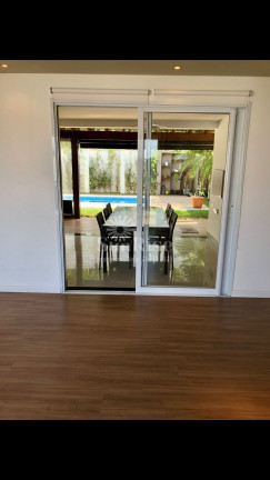Imagem Casa com 3 Quartos à Venda, 245 m² em Parque Sinai - Santana De Parnaíba Imagem Casa com 3 Quartos à Venda, 245 m² em Parque Sinai - Santana De Parnaíba
