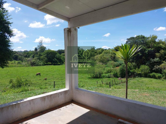 Imagem Chácara com 3 Quartos à Venda, 340 m²
