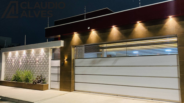Imagem Casa com 3 Quartos à Venda, 300 m² em Cidade Nova - Feira De Santana Imagem Casa com 3 Quartos à Venda, 300 m² em Cidade Nova - Feira De Santana
