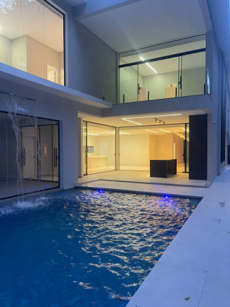 Imagem Casa com 4 Quartos à Venda, 560 m² em Ponta Negra - Manaus