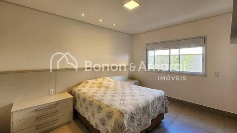 Imagem Casa de Condomínio com 3 Quartos à Venda, 280 m² em Swiss Park - Campinas Imagem Casa de Condomínio com 3 Quartos à Venda, 280 m² em Swiss Park - Campinas