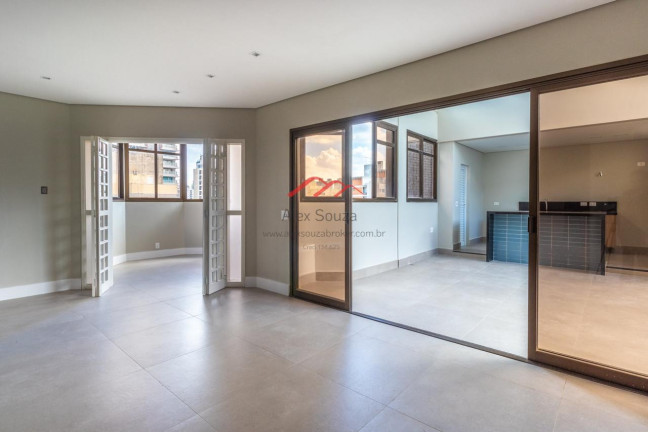 Imagem Apartamento com 4 Quartos à Venda, 244 m² em Centro - Campinas