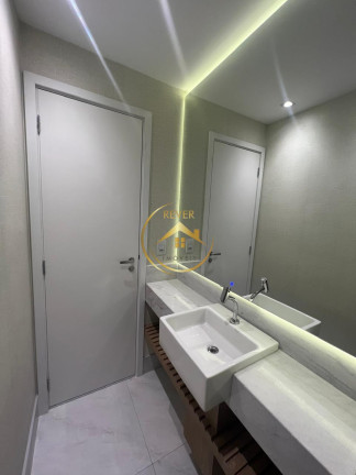 Imagem Apartamento com 3 Quartos à Venda, 181 m² em Cambuí - Campinas