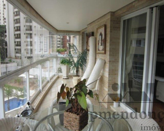 Apartamento com 3 Quartos à Venda, 170 m² em Pacaembu - São Paulo