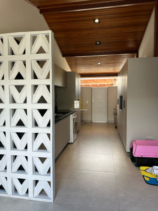Imagem Casa com 5 Quartos à Venda, 181 m² em Colina De Laranjeiras - Serra