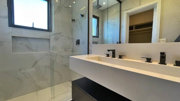 Imagem Casa com 6 Quartos à Venda, 420 m² em Riviera De São Lourenço - Bertioga Imagem Casa com 6 Quartos à Venda, 420 m² em Riviera De São Lourenço - Bertioga