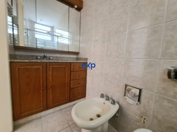 Imagem Apartamento com 3 Quartos à Venda, 120 m² em Copacabana - Rio De Janeiro Imagem Apartamento com 3 Quartos à Venda, 120 m² em Copacabana - Rio De Janeiro