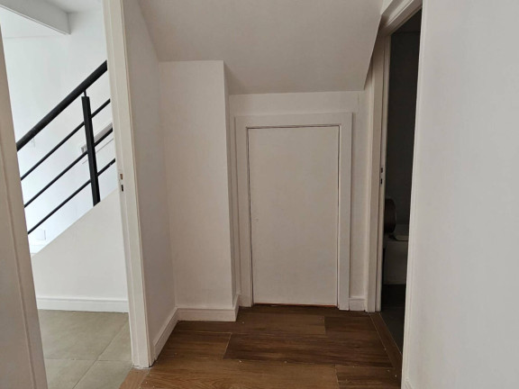 Imagem Casa com 12 Quartos para Alugar, 135 m² em Gonzaga - Santos Imagem Casa com 12 Quartos para Alugar, 135 m² em Gonzaga - Santos