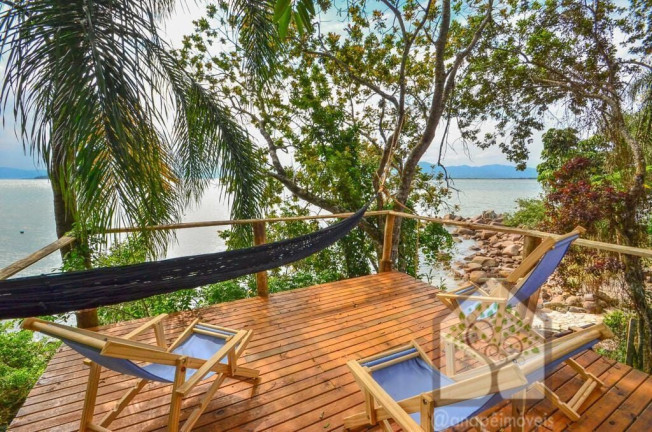 Imagem Casa com 5 Quartos à Venda, 500 m² em Sambaqui - Florianópolis