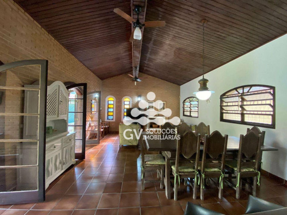 Imagem Casa com 6 Quartos à Venda, 189 m² em Enseada - Ubatuba
