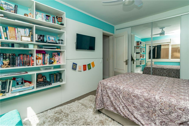 Imagem Imóvel com 3 Quartos à Venda,  em Moinhos De Vento - Porto Alegre