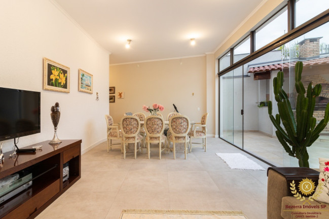 Imagem Casa com 4 Quartos à Venda, 325 m² em Jardim Franca - São Paulo Imagem Casa com 4 Quartos à Venda, 325 m² em Jardim Franca - São Paulo