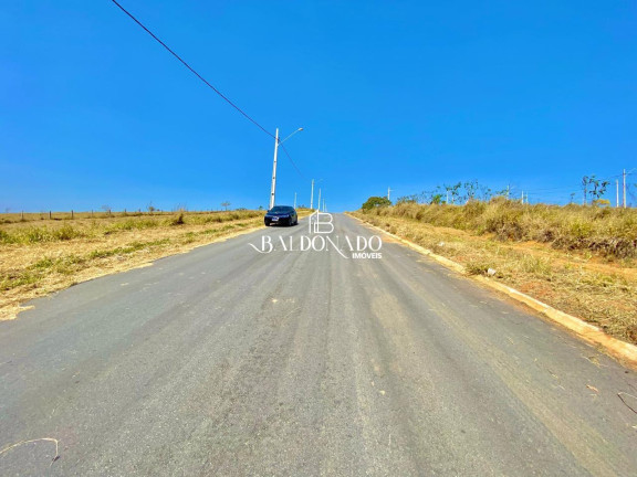 Imagem Terreno à Venda, 233 m² em Centro - Extrema Imagem Terreno à Venda, 233 m² em Centro - Extrema