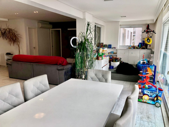 Imagem Apartamento com 3 Quartos à Venda, 141 m² em Aclimação - São Paulo Imagem Apartamento com 3 Quartos à Venda, 141 m² em Aclimação - São Paulo