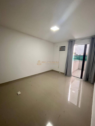 Imagem Casa com 3 Quartos à Venda, 370 m² em Recreio Dos Bandeirantes - Rio De Janeiro Imagem Casa com 3 Quartos à Venda, 370 m² em Recreio Dos Bandeirantes - Rio De Janeiro