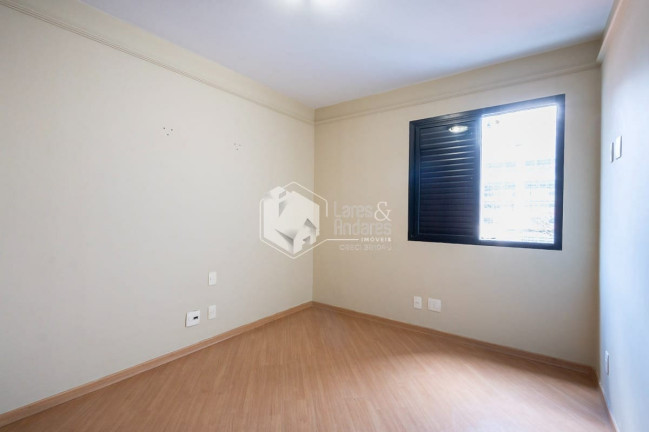 Imagem Apartamento com 3 Quartos à Venda, 105 m² em Vila Nova Conceição - São Paulo Imagem Apartamento com 3 Quartos à Venda, 105 m² em Vila Nova Conceição - São Paulo