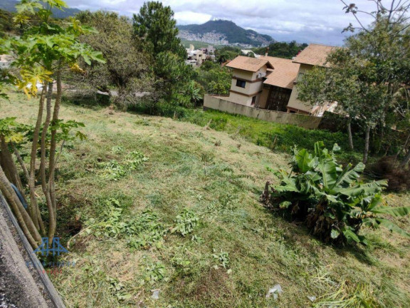 Terreno à Venda, 750 m² em João Paulo - Florianópolis