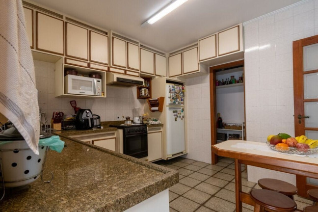 Imagem Casa com 3 Quartos à Venda, 300 m² em Jardim Virginia Bianca - São Paulo Imagem Casa com 3 Quartos à Venda, 300 m² em Jardim Virginia Bianca - São Paulo