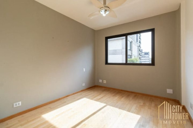 Imagem Apartamento com 3 Quartos à Venda, 209 m² em Itaim Bibi - São Paulo