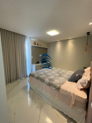 Imagem Casa com 5 Quartos à Venda, 739 m² em Alphaville I - Salvador Imagem Casa com 5 Quartos à Venda, 739 m² em Alphaville I - Salvador