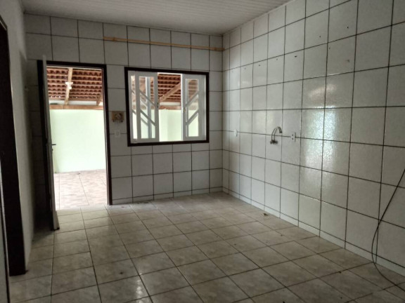 Imagem Casa com 4 Quartos à Venda, 160 m² em Centro - Balneário Barra Do Sul