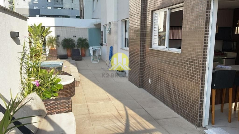 Imagem Apartamento com 3 Quartos à Venda, 213 m² em Centro - Balneário Camboriú Imagem Apartamento com 3 Quartos à Venda, 213 m² em Centro - Balneário Camboriú