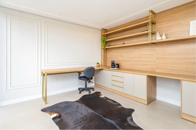Imagem Casa de Condomínio com 3 Quartos à Venda, 254 m² em Santa Cândida - Curitiba