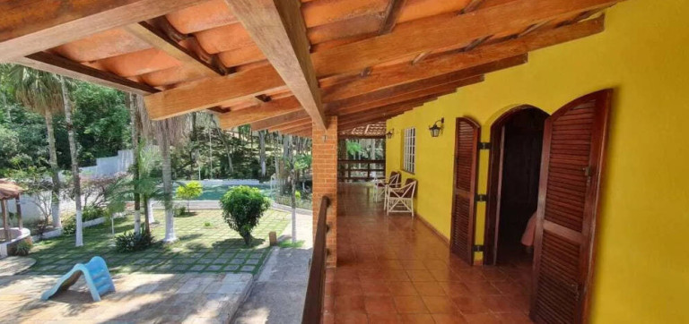 Imagem Chácara com 3 Quartos à Venda, 406 m² em Chacaras Do Pinheirinho - Embu Das Artes Imagem Chácara com 3 Quartos à Venda, 406 m² em Chacaras Do Pinheirinho - Embu Das Artes