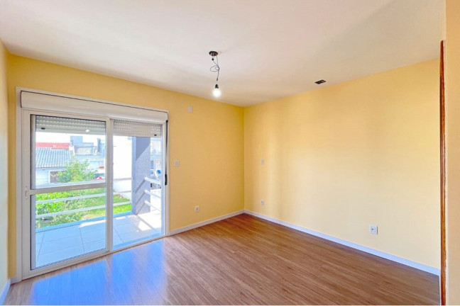 Imagem Casa com 3 Quartos à Venda, 230 m² em Hípica - Porto Alegre Imagem Casa com 3 Quartos à Venda, 230 m² em Hípica - Porto Alegre