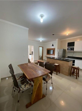 Apartamento com 2 Quartos à Venda, 81 m²