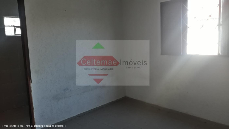 Imagem Casa com 4 Quartos à Venda, 150 m² em Parque Sao Luis - Taubaté