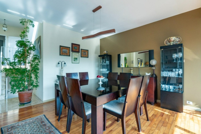 Imagem Casa com 4 Quartos à Venda, 287 m² em Vila Inah - São Paulo