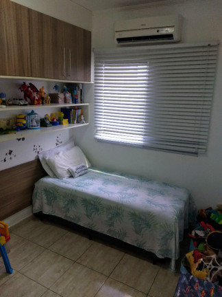 Imagem Sobrado com 3 Quartos à Venda, em Vila Valença - São Vicente Imagem Sobrado com 3 Quartos à Venda, em Vila Valença - São Vicente