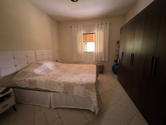 Imagem Chácara com 3 Quartos à Venda, 3.300 m² em Corrego Do Soldado - Itaúna