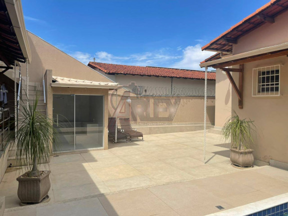 Imagem Casa com 4 Quartos à Venda, 360 m² em Todos Os Santos - Montes Claros Imagem Casa com 4 Quartos à Venda, 360 m² em Todos Os Santos - Montes Claros