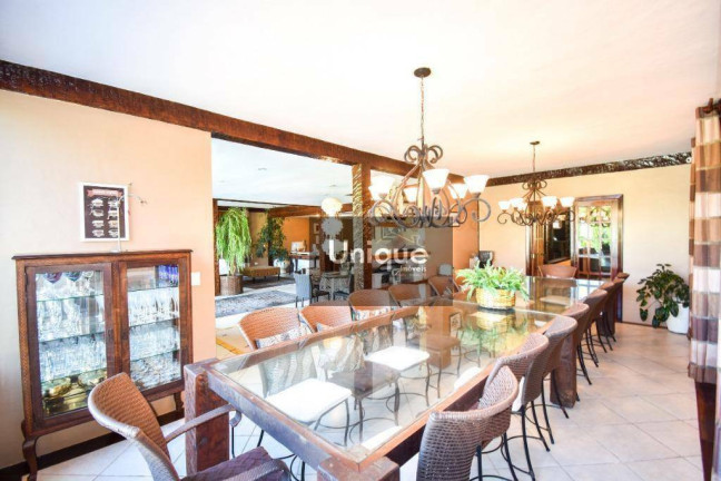 Imagem Casa com 11 Quartos à Venda, 1.500 m² em Ferradura - Armação Dos Búzios Imagem Casa com 11 Quartos à Venda, 1.500 m² em Ferradura - Armação Dos Búzios