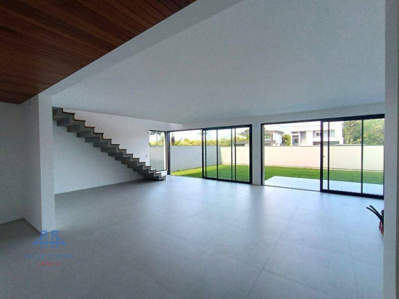 Imagem Casa com 4 Quartos à Venda, 373 m² em Ratones - Florianópolis Imagem Casa com 4 Quartos à Venda, 373 m² em Ratones - Florianópolis