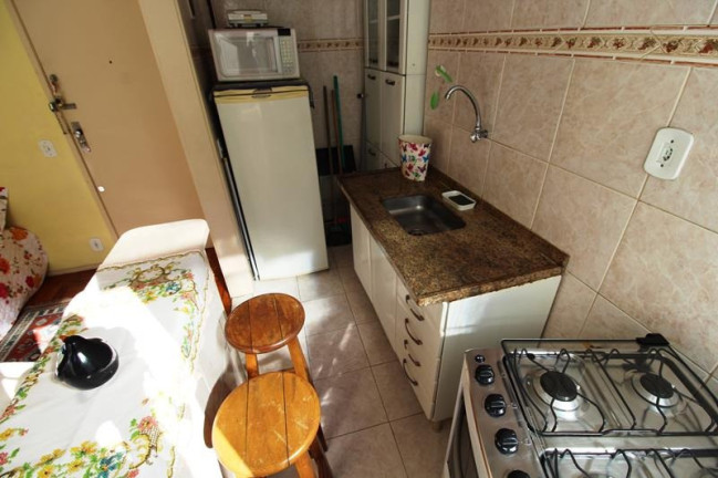 Imagem Apartamento com 1 Quarto para Temporada, 30 m² em Copacabana - Rio De Janeiro