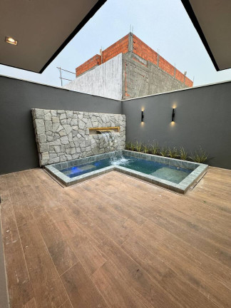 Imagem Casa com 3 Quartos à Venda, 300 m² em Tangará Da Serra Imagem Casa com 3 Quartos à Venda, 300 m² em Tangará Da Serra