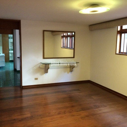 Imagem Casa com 4 Quartos à Venda, 500 m² em Jardim Paulista - São Paulo Imagem Casa com 4 Quartos à Venda, 500 m² em Jardim Paulista - São Paulo