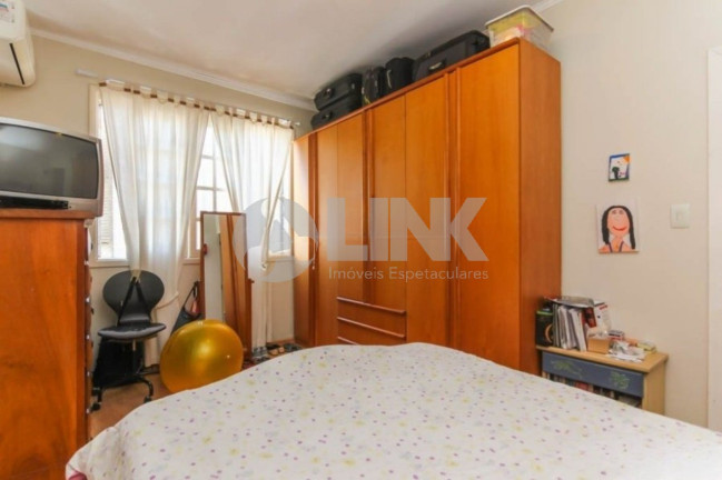 Imagem Apartamento com 2 Quartos à Venda, 68 m² em Menino Deus - Porto Alegre Imagem Apartamento com 2 Quartos à Venda, 68 m² em Menino Deus - Porto Alegre