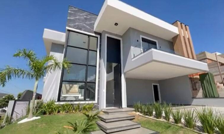 Casa com 4 Quartos à Venda, 300 m² em Campinas