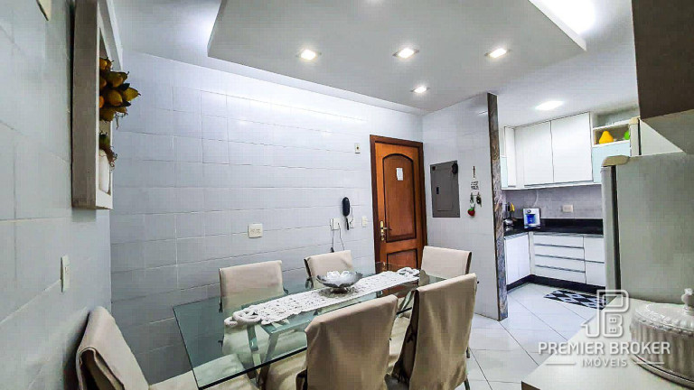 Imagem Apartamento com 4 Quartos à Venda, 170 m² em Várzea - Teresópolis Imagem Apartamento com 4 Quartos à Venda, 170 m² em Várzea - Teresópolis