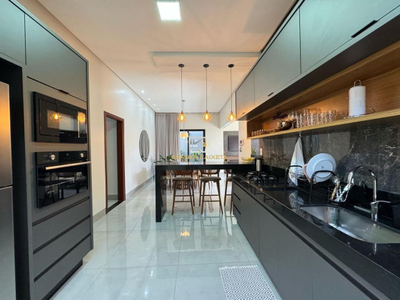 Imagem Casa com 3 Quartos à Venda, 200 m² em Jardim Centro - Patos De Minas Imagem Casa com 3 Quartos à Venda, 200 m² em Jardim Centro - Patos De Minas