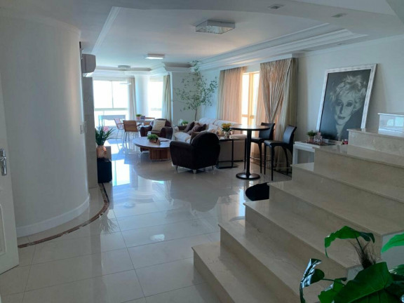 Imagem Cobertura com 4 Quartos à Venda, 331 m² em Centro - Balneário Camboriú Imagem Cobertura com 4 Quartos à Venda, 331 m² em Centro - Balneário Camboriú
