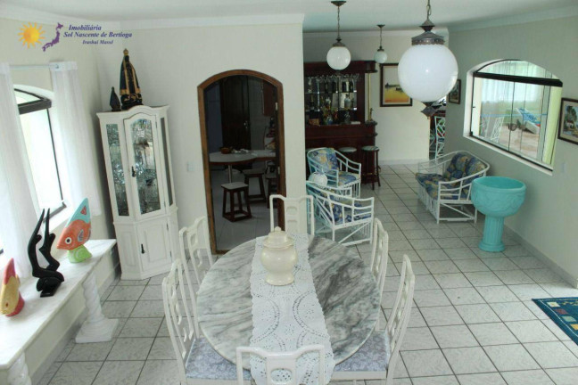 Imagem Casa com 5 Quartos à Venda, 450 m² em Maitinga - Bertioga