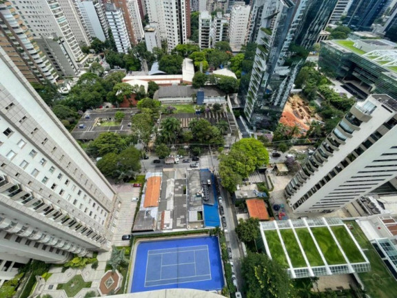Imagem Imóvel com 4 Quartos à Venda, 570 m² em Itaim Bibi - São Paulo Imagem Imóvel com 4 Quartos à Venda, 570 m² em Itaim Bibi - São Paulo