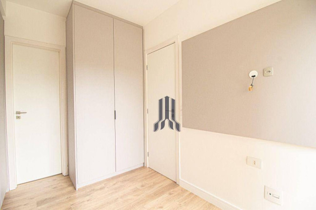 Imagem Apartamento com 1 Quarto para Alugar, 44 m² em Portão - Curitiba